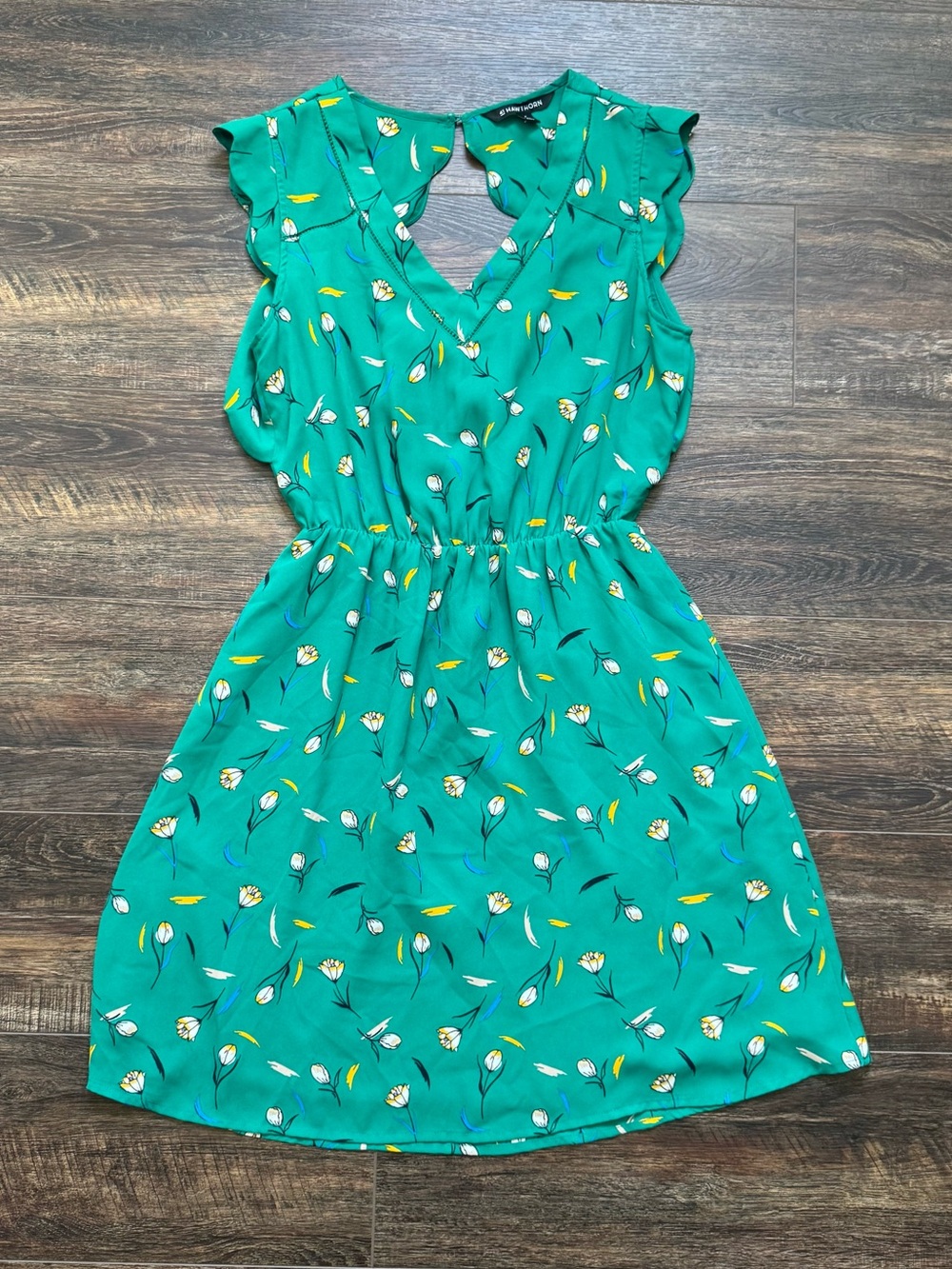 41 Hawthorn Scalloped Dress S